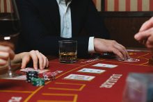 Pinco: официальный обзор казино с лучшими бонусами и безопасными выплатами